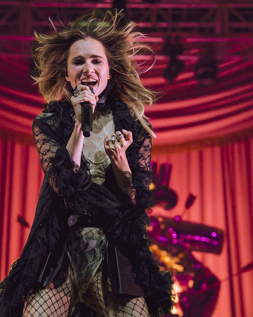 Suki Waterhouse Brings The Loveland Tour to Australia in December 2026